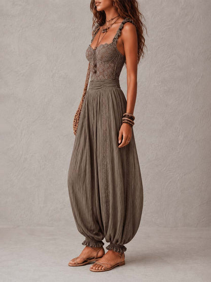 Romina | Conjunto de top de encaje gris y pantalón harem