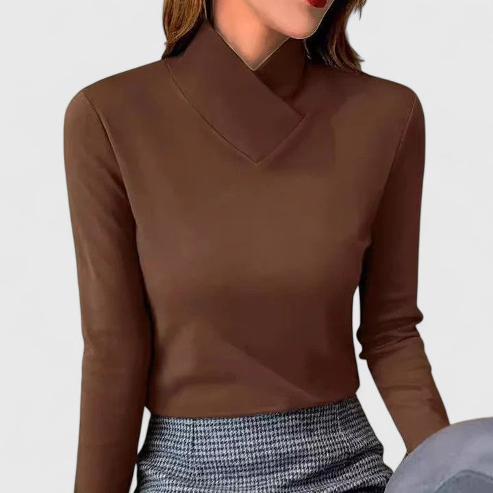 Camila | Cuello Alto Elegante
